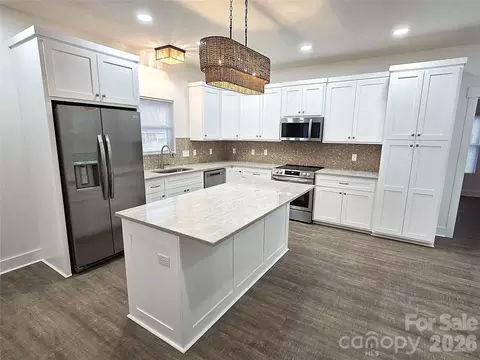 Kitchen - 768 8th Ne St NE, Hickory, NC 28601 photo 3 of 5