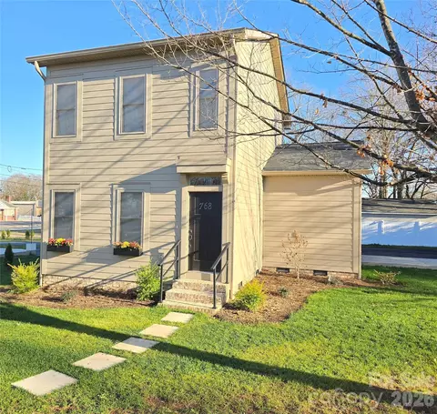 768 8th Ne St NE, Hickory, NC 28601