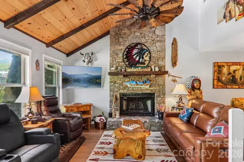 12 Indian Trace Rd, Maggie Valley, NC 28751