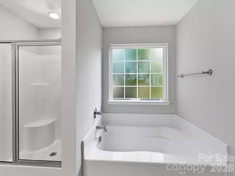 Bath - 2109 Timber Ridge Rd, Monroe, NC 28112 photo 2 of 5