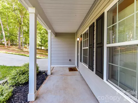 Exterior - 2109 Timber Ridge Rd, Monroe, NC 28112 photo 5 of 9