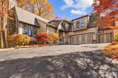 456 Spring House Dr, Burnsville, NC 28714
