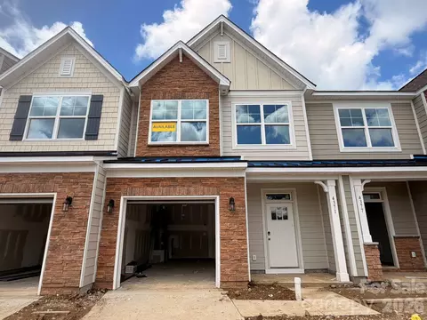 4371 Black Ct, Harrisburg, NC 28075