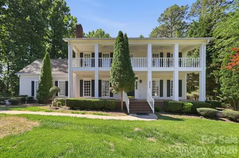 7000 Hollow Oak Dr, Mint Hill, NC 28227