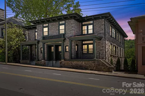 134 Biltmore 2 Ave #2, Asheville, NC 28801