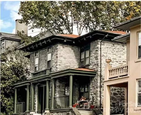 134 Biltmore 2 Ave #2, Asheville, NC 28801