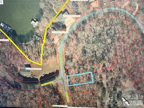 000 Berry Hill 717 Dr #717, Norwood, NC 28128
