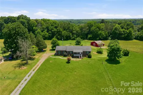 144 Wooten Farm Rd, Statesville, NC 28625