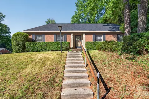 7516 Watercrest Rd, Charlotte, NC 28210