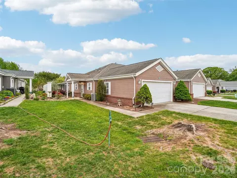 21 Heather A Way #A, Candler, NC 28715