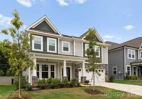 11117 Lochmere Rd, Charlotte, NC 28278