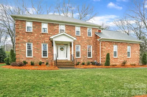 4419 Wycombe Ct, Charlotte, NC 28226