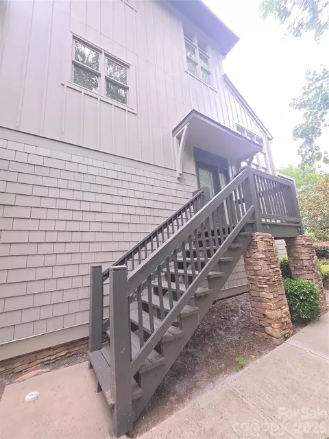 8040 Black Forest 4335 Ln #4335, Charlotte, NC 28277