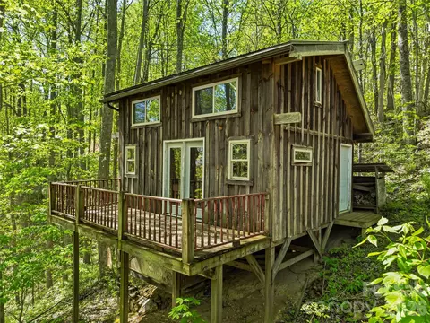 3167 Lumptown Rd, Marshall, NC 28753