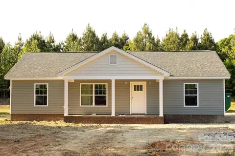 1255 Magnolia St, Albemarle, NC 28001