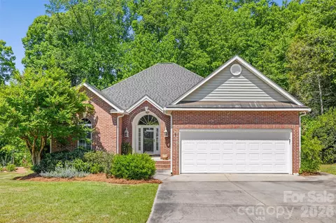 1953 Regency Ct, Rock Hill, SC 29732