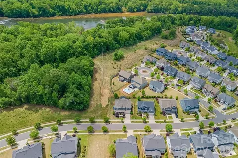 1135 Weir Ct, Fort Mill, SC 29708