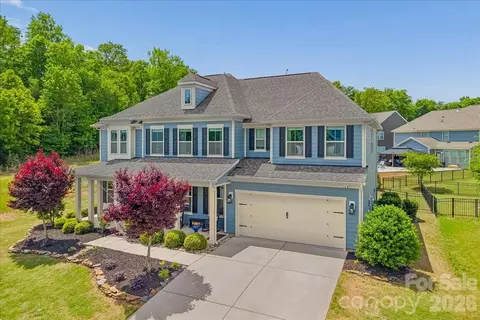 1135 Weir Ct, Fort Mill, SC 29708