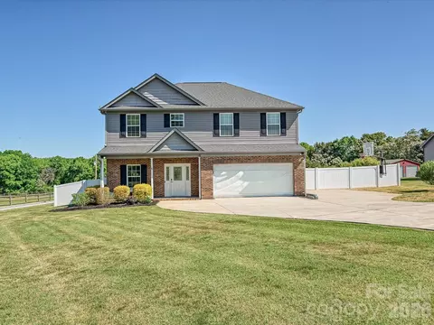 5009 Dwight Starnes Rd, Waxhaw, NC 28173