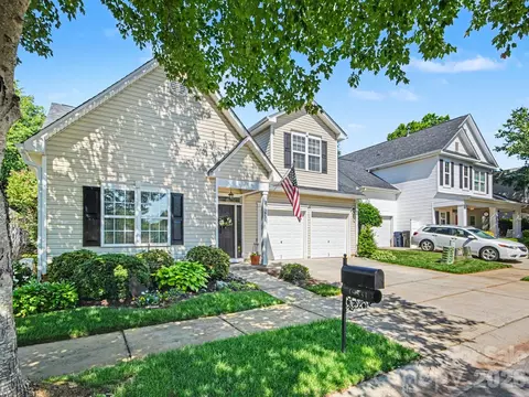 19531 Denae Lynn Dr, Cornelius, NC 28031