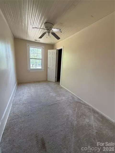 Bedroom - 1101 E Pine St, Lincolnton, NC 28092 photo 2 of 3