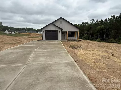1218 Burris Blvd, Lincolnton, NC 28092