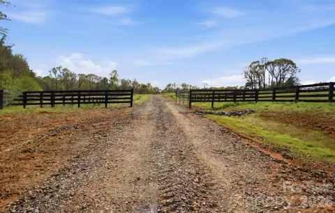 Alf Hoover Road, Lincolnton, NC 28092