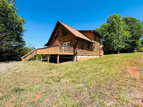 103 Woodgate Dr, Bostic, NC 28018