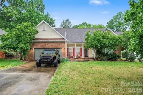 12310 Panthersville Dr, Charlotte, NC 28269