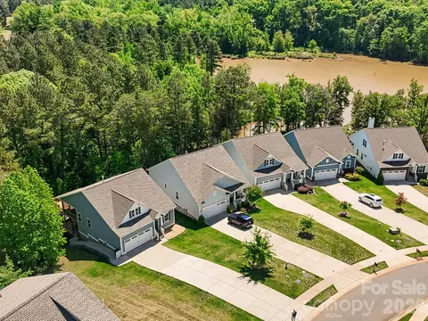 View/Area - 25622 Seagull Dr, Lancaster, SC 29720 photo 2 of 5