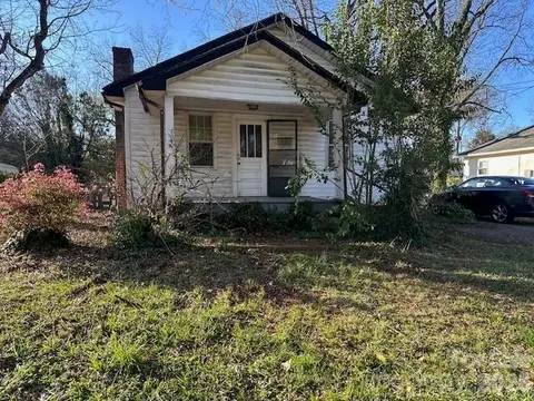 921 Reliance St, Charlotte, NC 28208