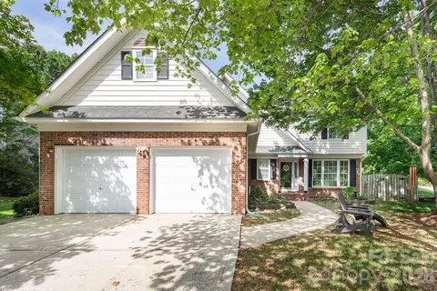 10311 Suffield Ct, Charlotte, NC 28269