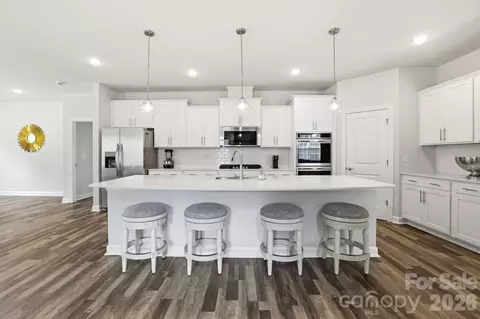 3915 Horsham St, Fort Mill, SC 29707