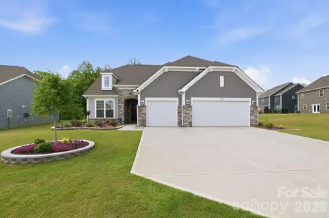 3915 Horsham St, Fort Mill, SC 29707