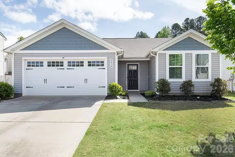 2458 Thorn Spring Se Ln SE, Concord, NC 28025