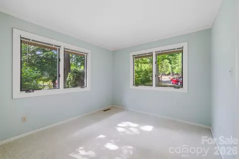 Bedroom - 3725 Kingfisher Ln, Terrell, NC 28682 photo 3 of 7