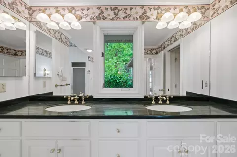Bath - 3725 Kingfisher Ln, Terrell, NC 28682 photo 2 of 5
