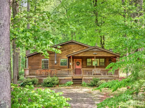 280 Timberside Dr, Mars Hill, NC 28754