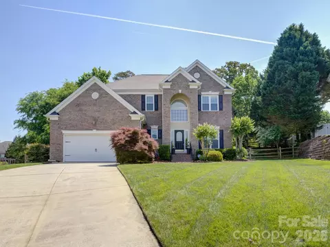 10907 Mcalpine Valley Ct, Charlotte, NC 28277