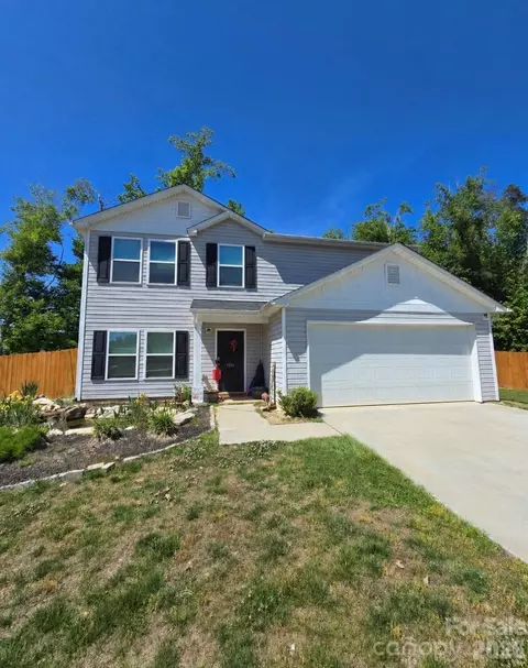 1511 Oriole Dr, Asheboro, NC 27203