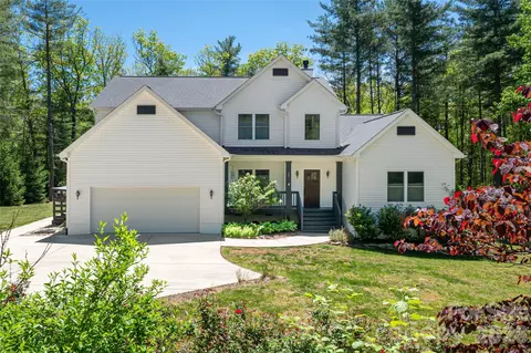 68 Sedgewood Ct, Fairview, NC 28730