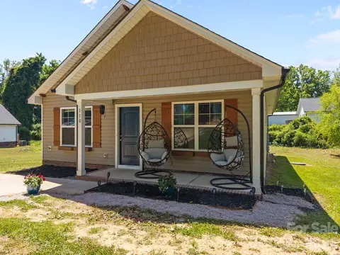 110 Jackson St, Salisbury, NC 28144