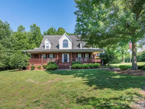 4440 Hucks Rd, Charlotte, NC 28269