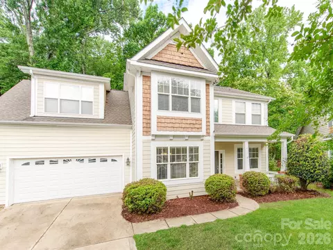 10333 Misty Moss Ct, Mint Hill, NC 28227