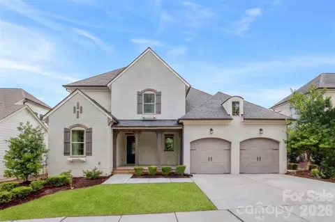 8624 Robbins Crescent Dr, Cornelius, NC 28031