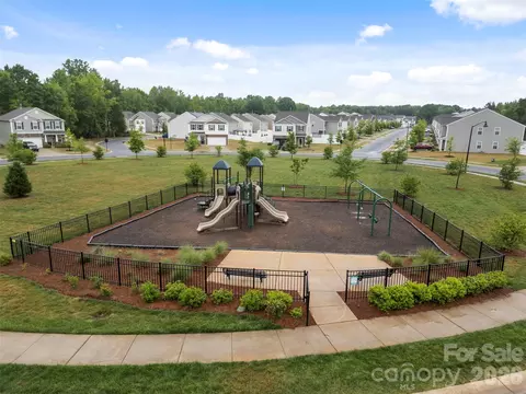View/Area - 225 Final Stretch Ln, Clover, SC 29710 photo 1 of 3