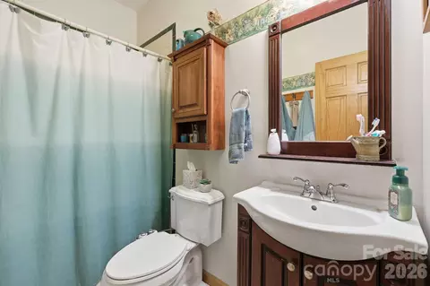 Bath - 2225 Bald Creek Rd, Clyde, NC 28721 photo 1 of 3