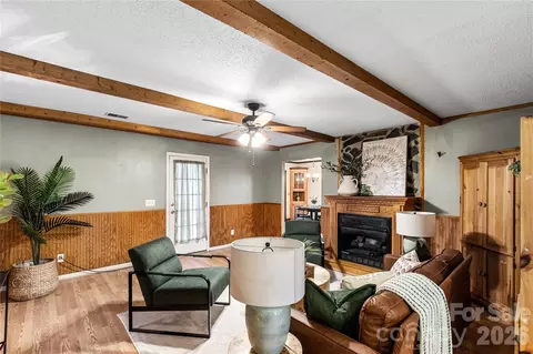Living - 710 Dixie School Rd, Lancaster, SC 29720 photo 3 of 3