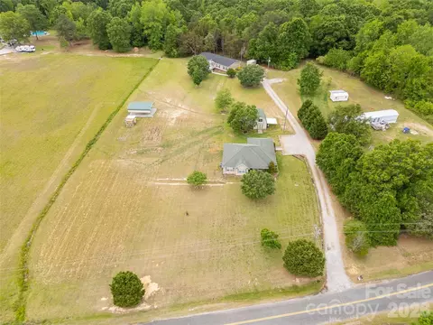 View/Area - 710 Dixie School Rd, Lancaster, SC 29720 photo 1 of 7