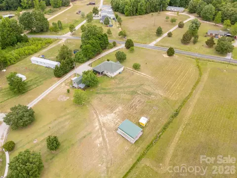View/Area - 710 Dixie School Rd, Lancaster, SC 29720 photo 4 of 7